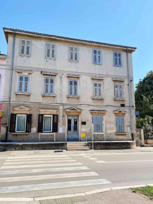 Ferienwohnung Chariming And Comfy Studio Pula Exterior foto